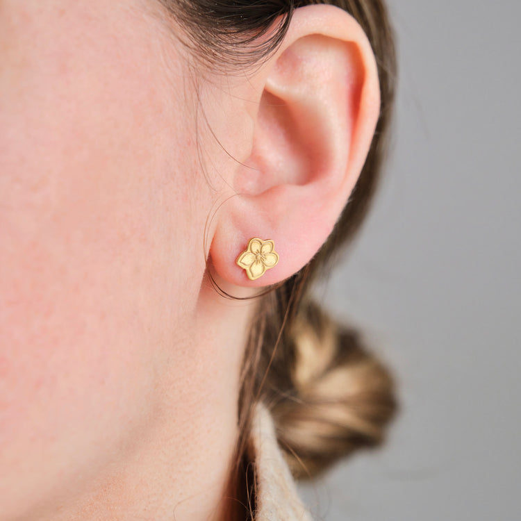 BirthFlower Stud Earrings